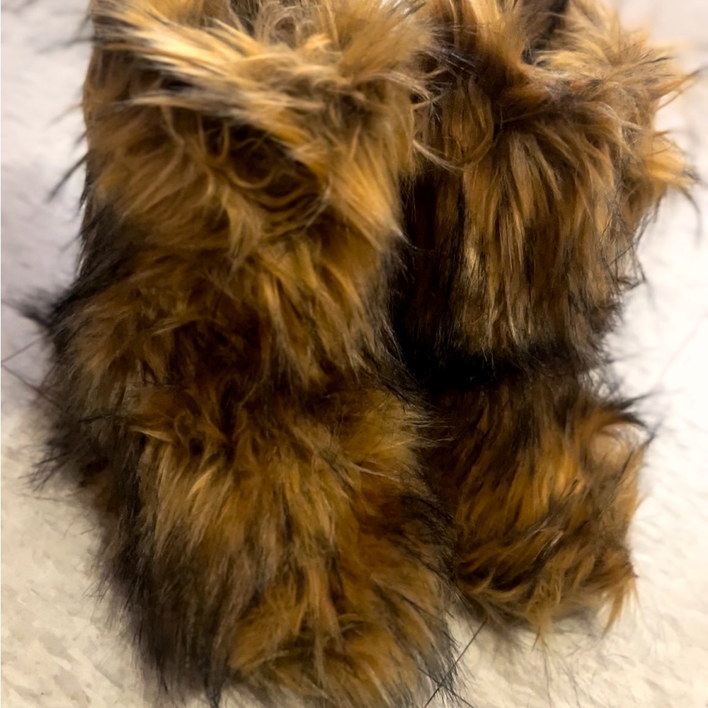 Faux Fur Brown and Black Boots